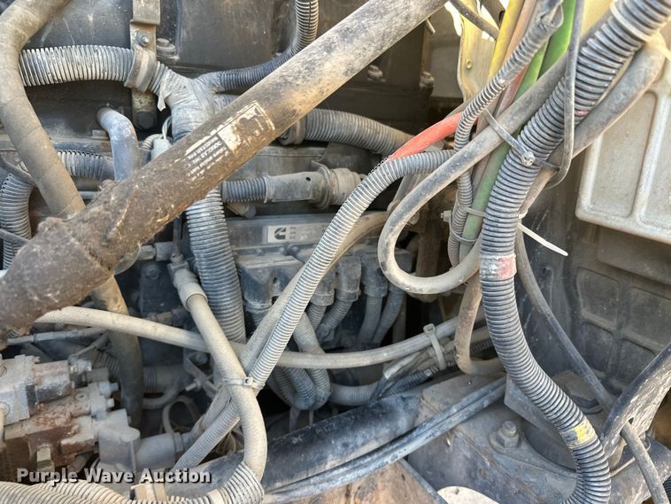 image for item DW4345 2000 International 5500i ready mix truck