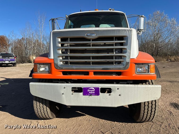 image for item DW4347 2004 Sterling L9500 ready mix truck
