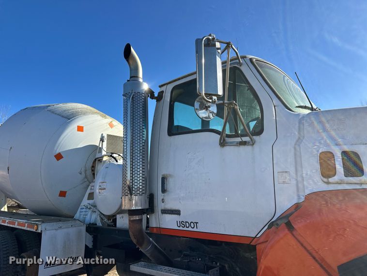 image for item DW4347 2004 Sterling L9500 ready mix truck