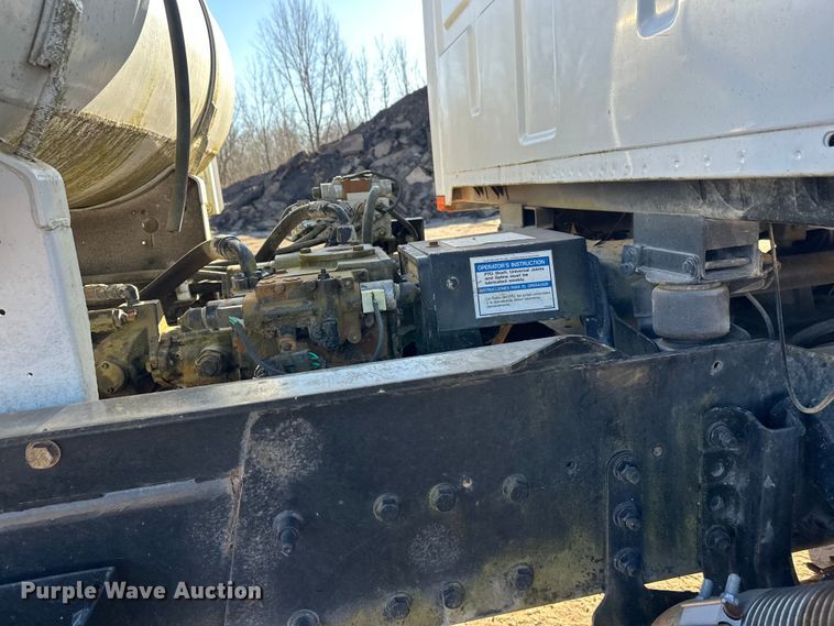 image for item DW4347 2004 Sterling L9500 ready mix truck