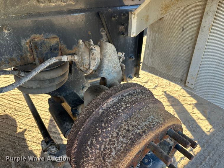 image for item DW4347 2004 Sterling L9500 ready mix truck