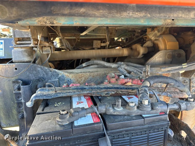 image for item DW4347 2004 Sterling L9500 ready mix truck