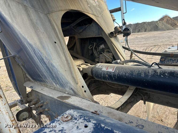 image for item DW4349 2003 Sterling L-Line ready mix truck