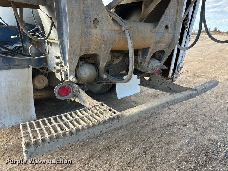 image for item DW4349 2003 Sterling L-Line ready mix truck