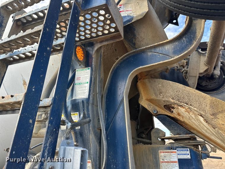 image for item DW4349 2003 Sterling L-Line ready mix truck