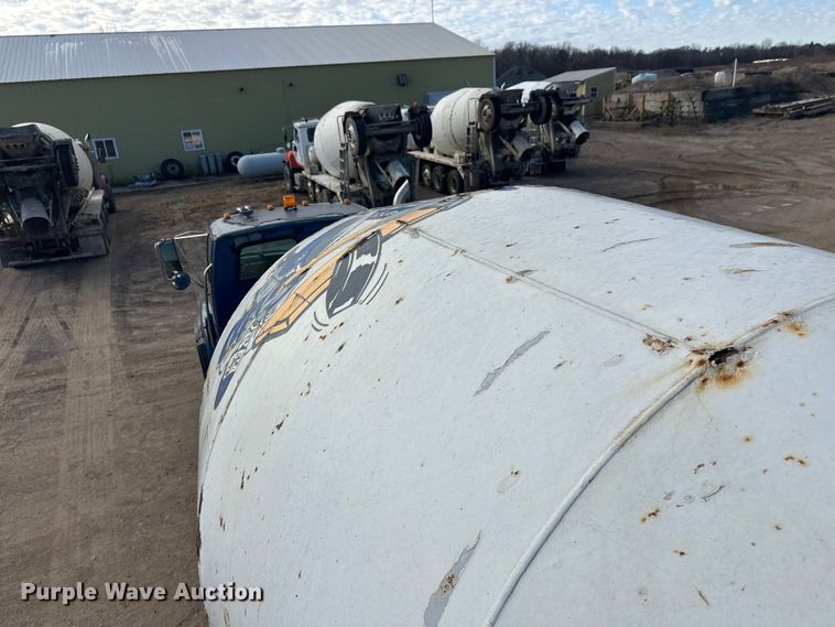 image for item DW4349 2003 Sterling L-Line ready mix truck