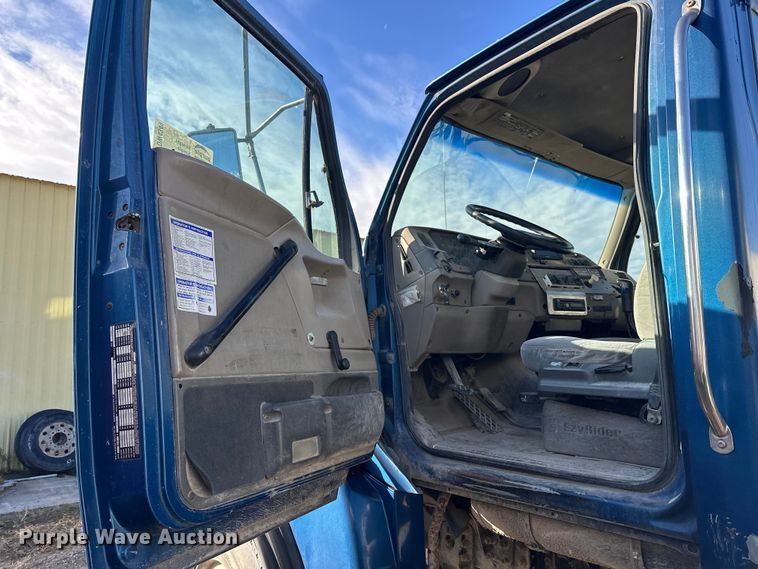 image for item DW4349 2003 Sterling L-Line ready mix truck