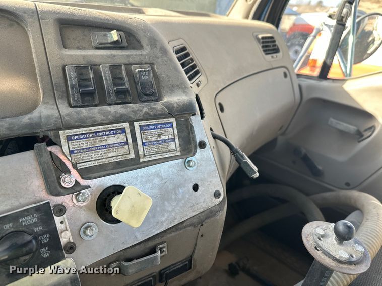 image for item DW4349 2003 Sterling L-Line ready mix truck