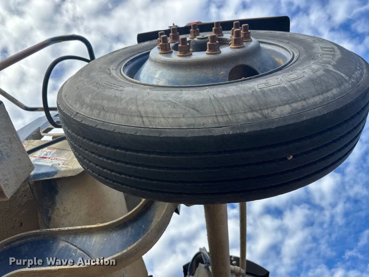 image for item DW4349 2003 Sterling L-Line ready mix truck