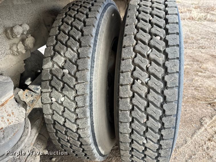 image for item DW4349 2003 Sterling L-Line ready mix truck