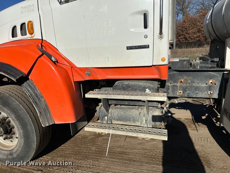 image for item DW4366 2006 Sterling L-Line ready mix truck