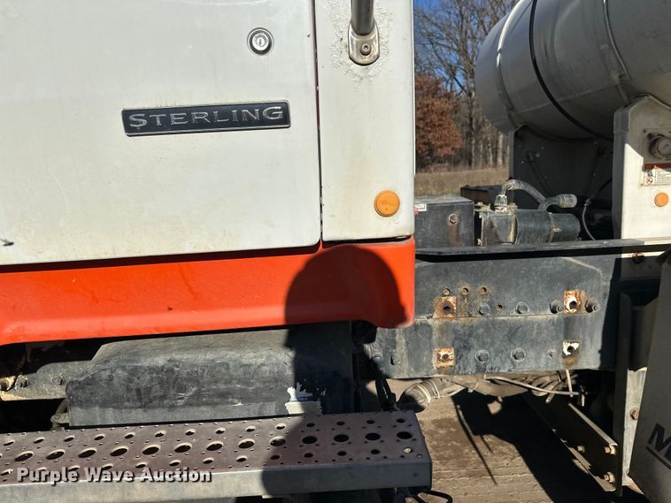 image for item DW4366 2006 Sterling L-Line ready mix truck