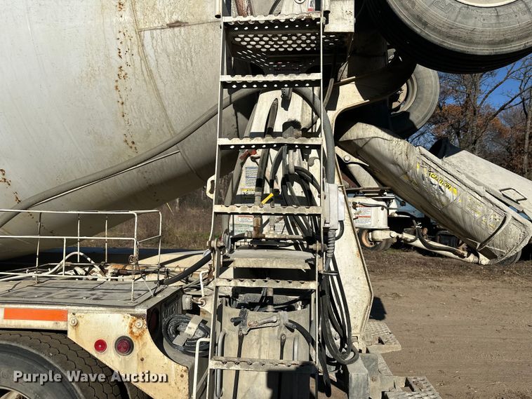 image for item DW4366 2006 Sterling L-Line ready mix truck