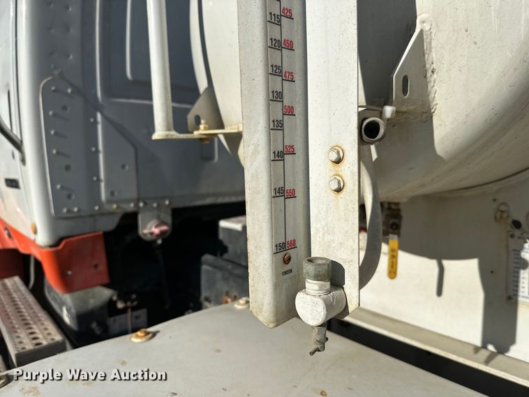 image for item DW4366 2006 Sterling L-Line ready mix truck