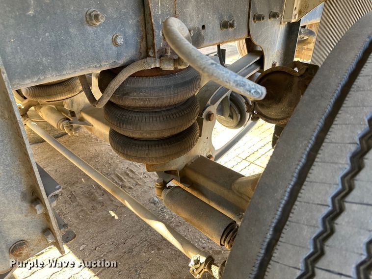 image for item DW4366 2006 Sterling L-Line ready mix truck