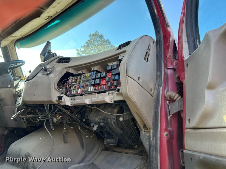 image for item DW4366 2006 Sterling L-Line ready mix truck