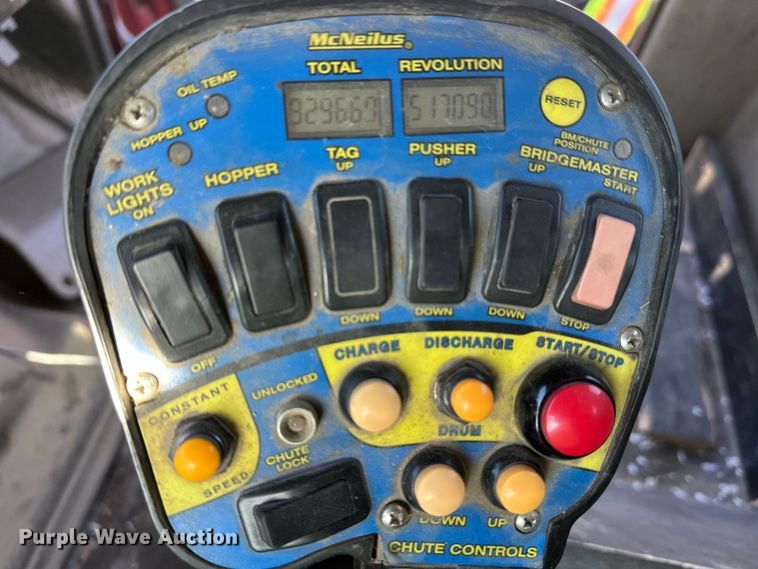 image for item DW4366 2006 Sterling L-Line ready mix truck