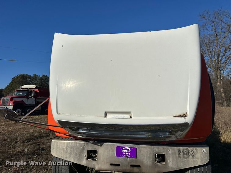 image for item DW4366 2006 Sterling L-Line ready mix truck