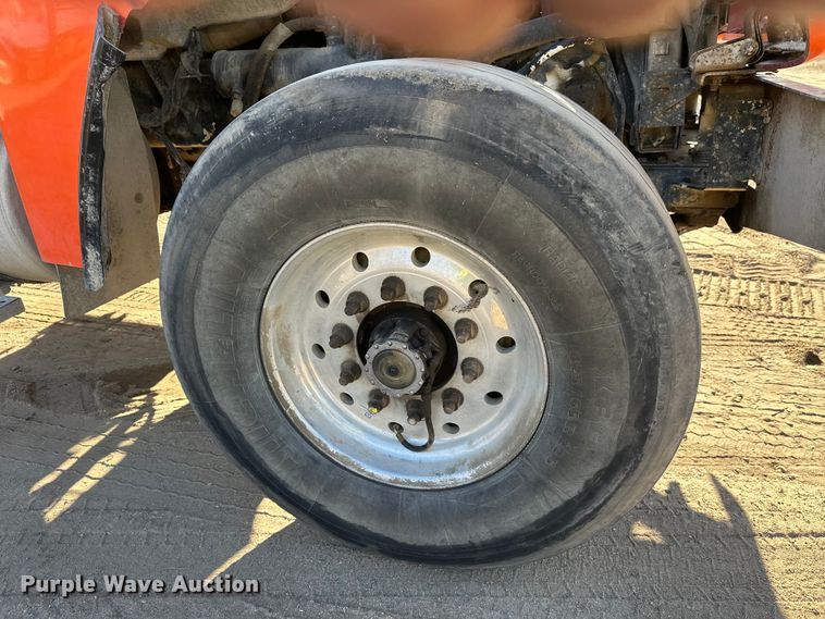 image for item DW4366 2006 Sterling L-Line ready mix truck