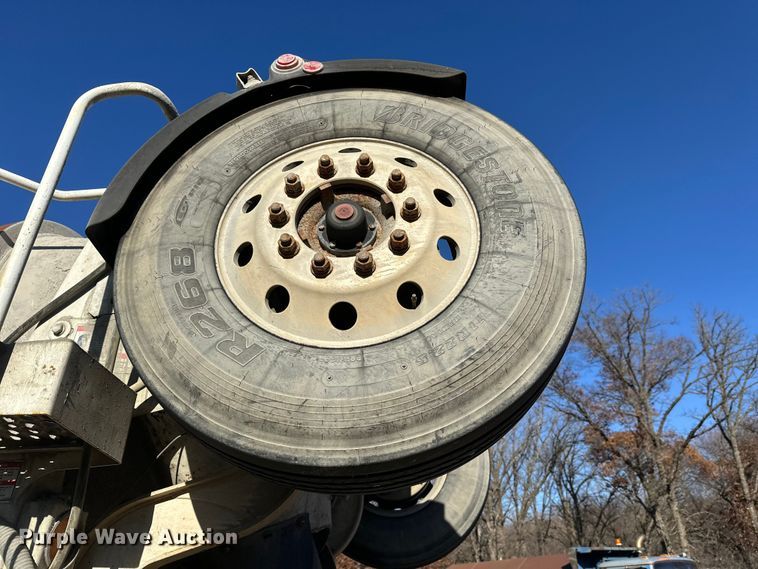 image for item DW4366 2006 Sterling L-Line ready mix truck