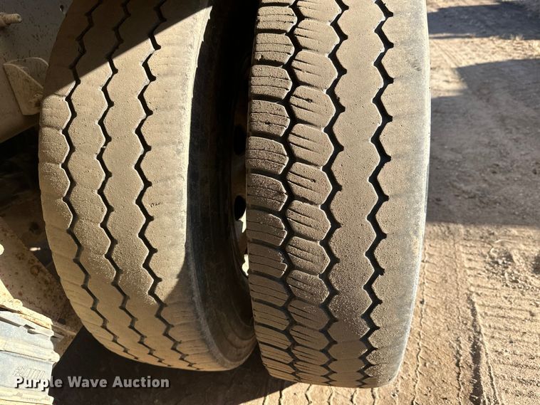 image for item DW4366 2006 Sterling L-Line ready mix truck