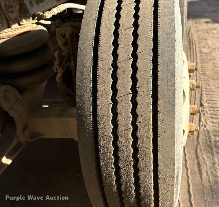 image for item DW4366 2006 Sterling L-Line ready mix truck