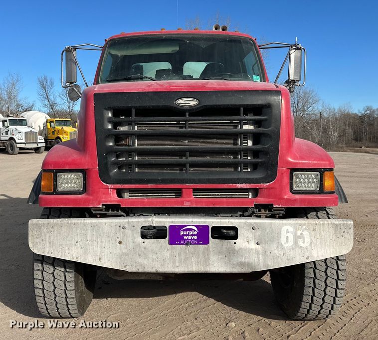 image for item DW4370 2007 Sterling L9500 ready mix truck
