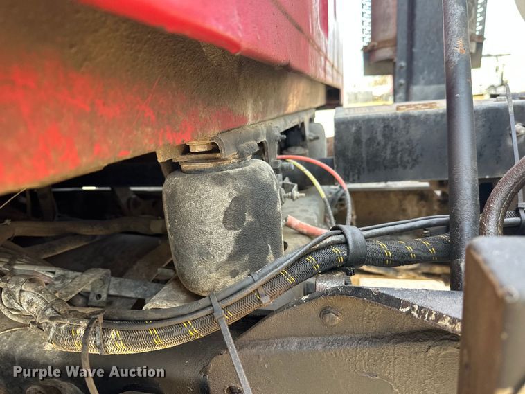 image for item DW4370 2007 Sterling L9500 ready mix truck