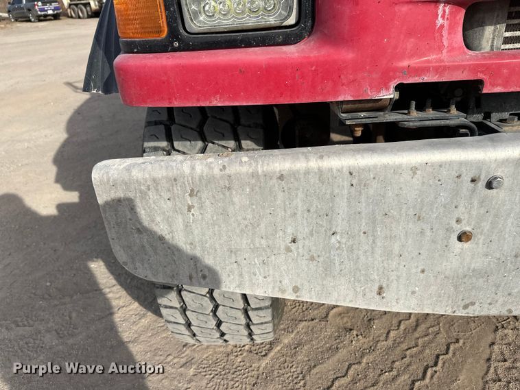 image for item DW4370 2007 Sterling L9500 ready mix truck