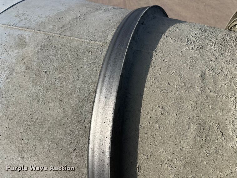 image for item DW4370 2007 Sterling L9500 ready mix truck