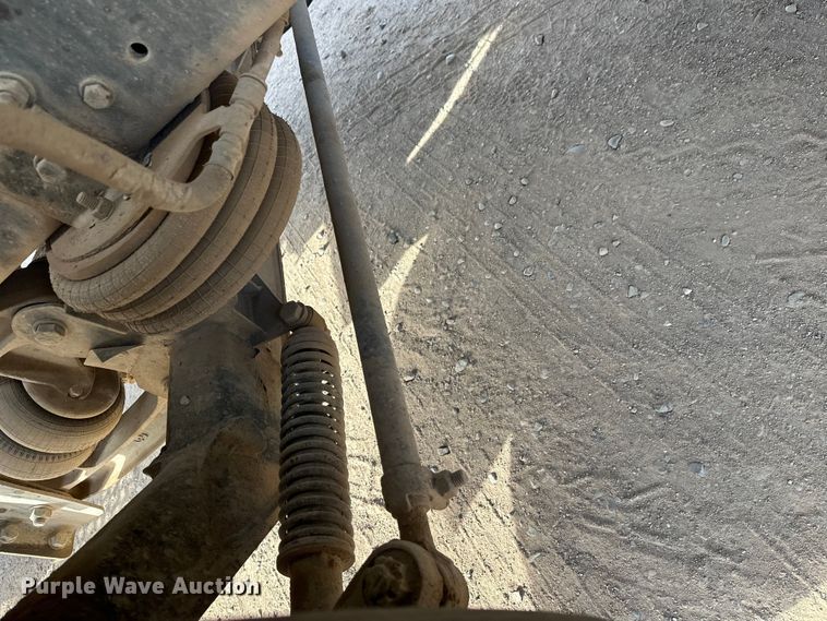 image for item DW4370 2007 Sterling L9500 ready mix truck