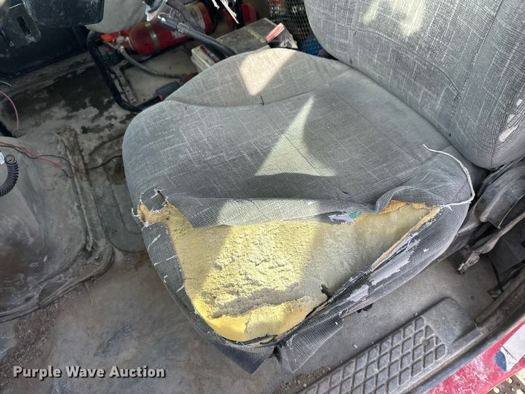 image for item DW4370 2007 Sterling L9500 ready mix truck