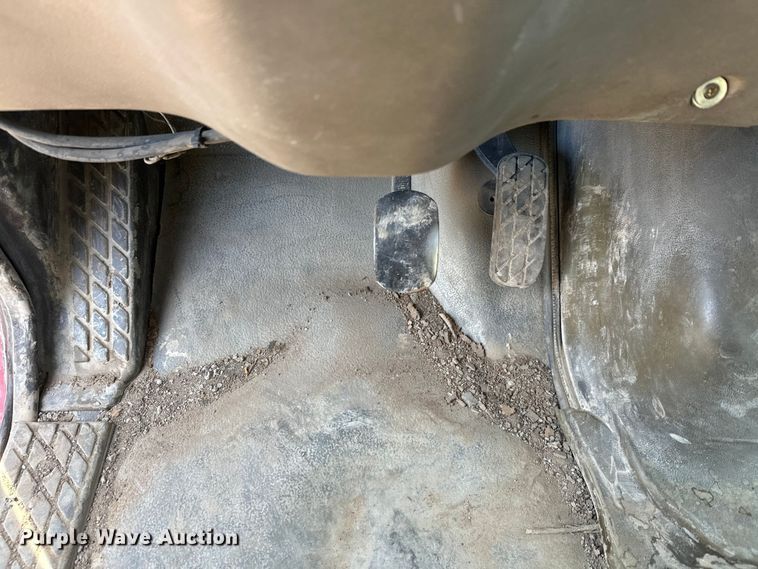 image for item DW4370 2007 Sterling L9500 ready mix truck