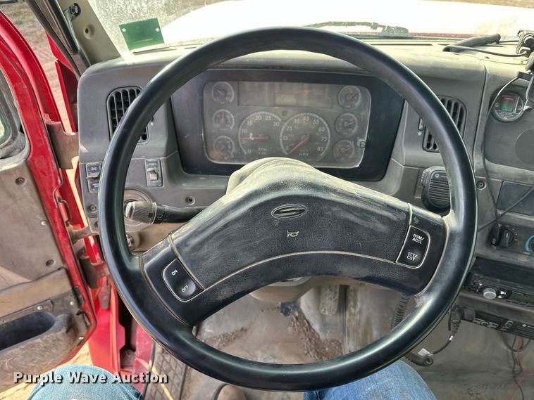 image for item DW4370 2007 Sterling L9500 ready mix truck