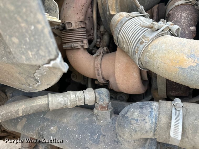 image for item DW4370 2007 Sterling L9500 ready mix truck