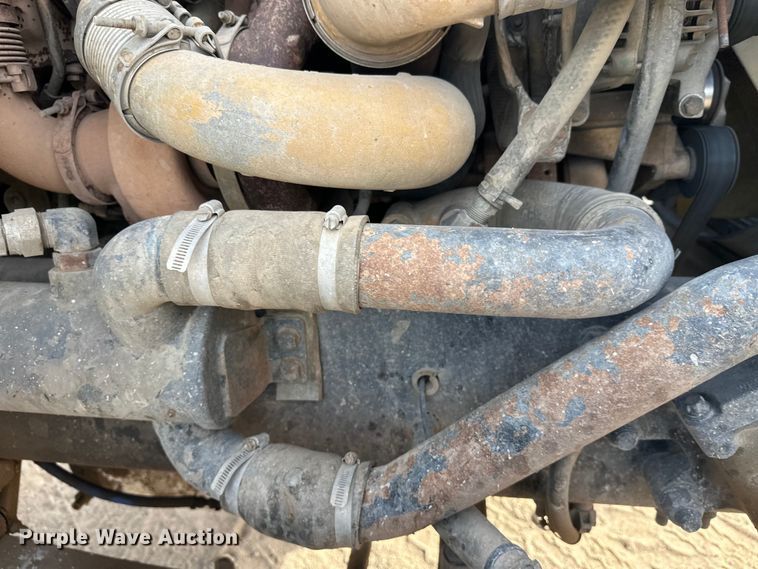 image for item DW4370 2007 Sterling L9500 ready mix truck