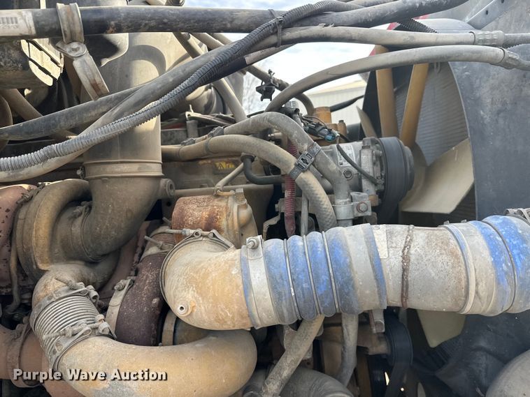 image for item DW4370 2007 Sterling L9500 ready mix truck