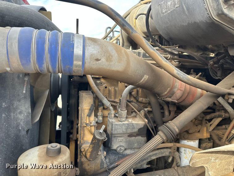 image for item DW4370 2007 Sterling L9500 ready mix truck