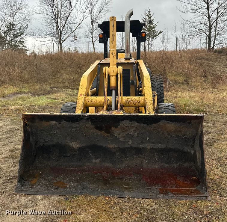 image for item DW4383 1998 John Deere 210LE landscape tractor