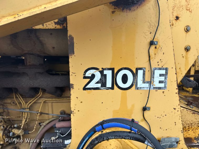 image for item DW4383 1998 John Deere 210LE landscape tractor