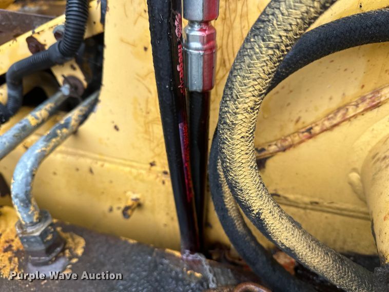 image for item DW4383 1998 John Deere 210LE landscape tractor