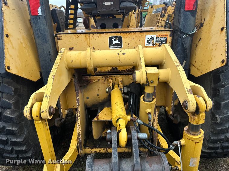 image for item DW4383 1998 John Deere 210LE landscape tractor