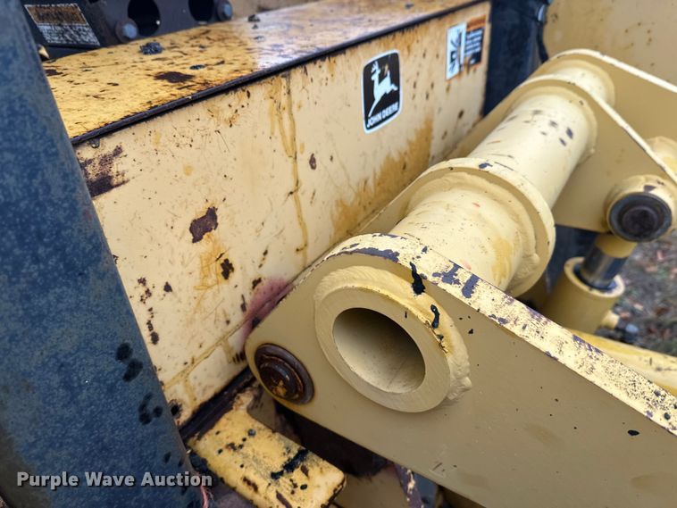 image for item DW4383 1998 John Deere 210LE landscape tractor