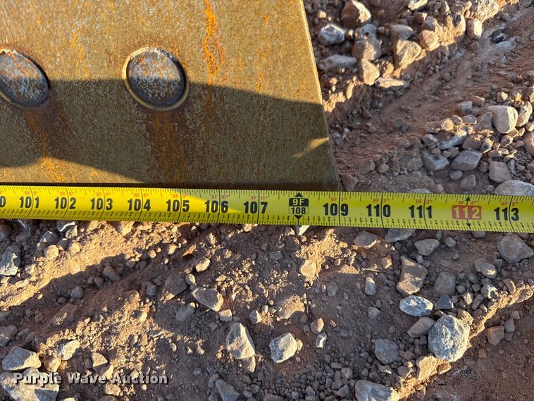 image for item DW5195 2012 Caterpillar D5K XL dozer