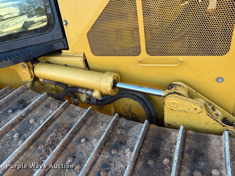 image for item DW5195 2012 Caterpillar D5K XL dozer