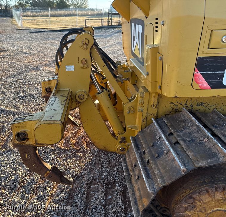 image for item DW5195 2012 Caterpillar D5K XL dozer