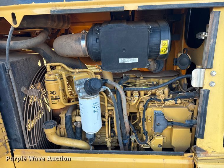 image for item DW5195 2012 Caterpillar D5K XL dozer