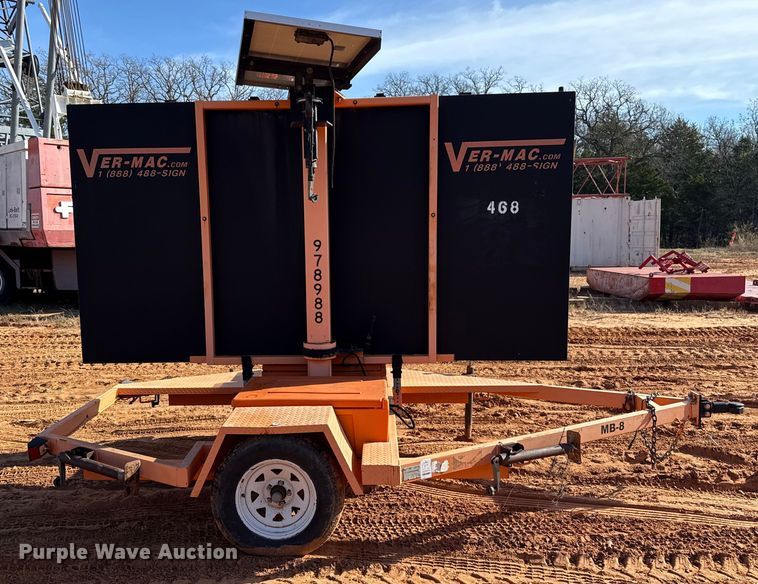 image for item DW5196 2008 Ver-Mac message board trailer