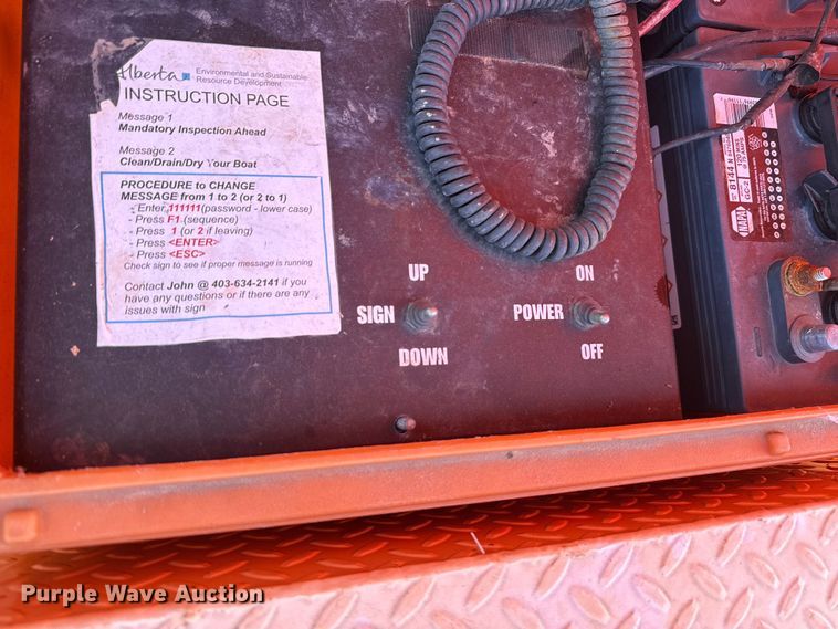 image for item DW5196 2008 Ver-Mac message board trailer