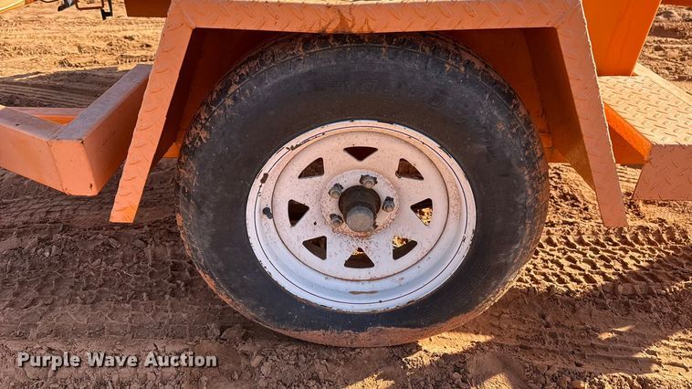 image for item DW5196 2008 Ver-Mac message board trailer